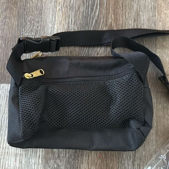 Canvelle Women's Black Crossbody Belt Bag G-68883955 Size Original NWT - Picture 4 of 9